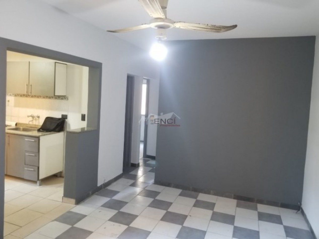  ALQUILER Departamento 3 ambientes en Ciudad Evita 