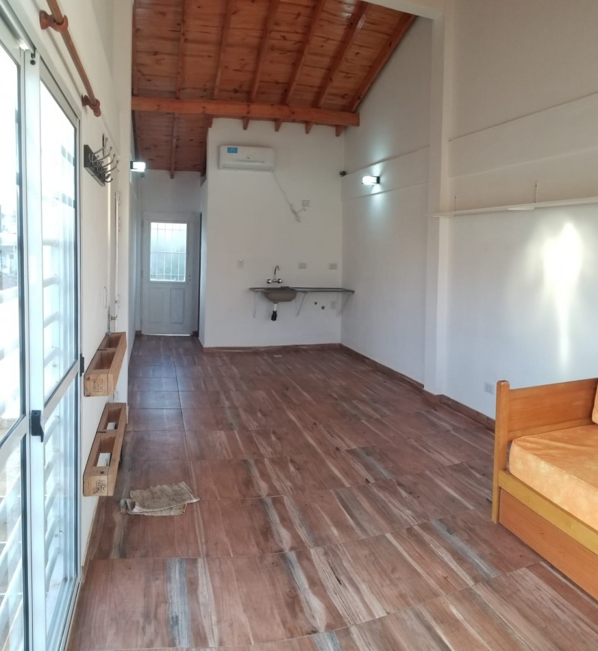 ALQUILER PH PA MONAMBIENTE CIUDAD EVITA