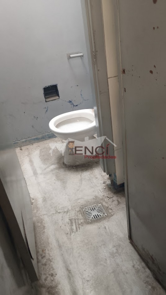 VENTA GALPON VILLA LUGANO