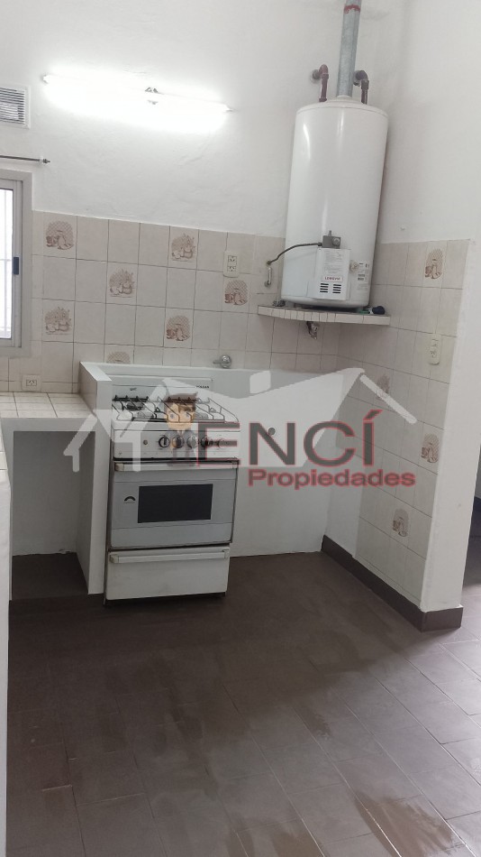 ALQUILER PH 3 AMBIENTES CIUDADELA