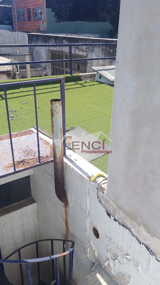 VENTA GALPON VILLA LUGANO