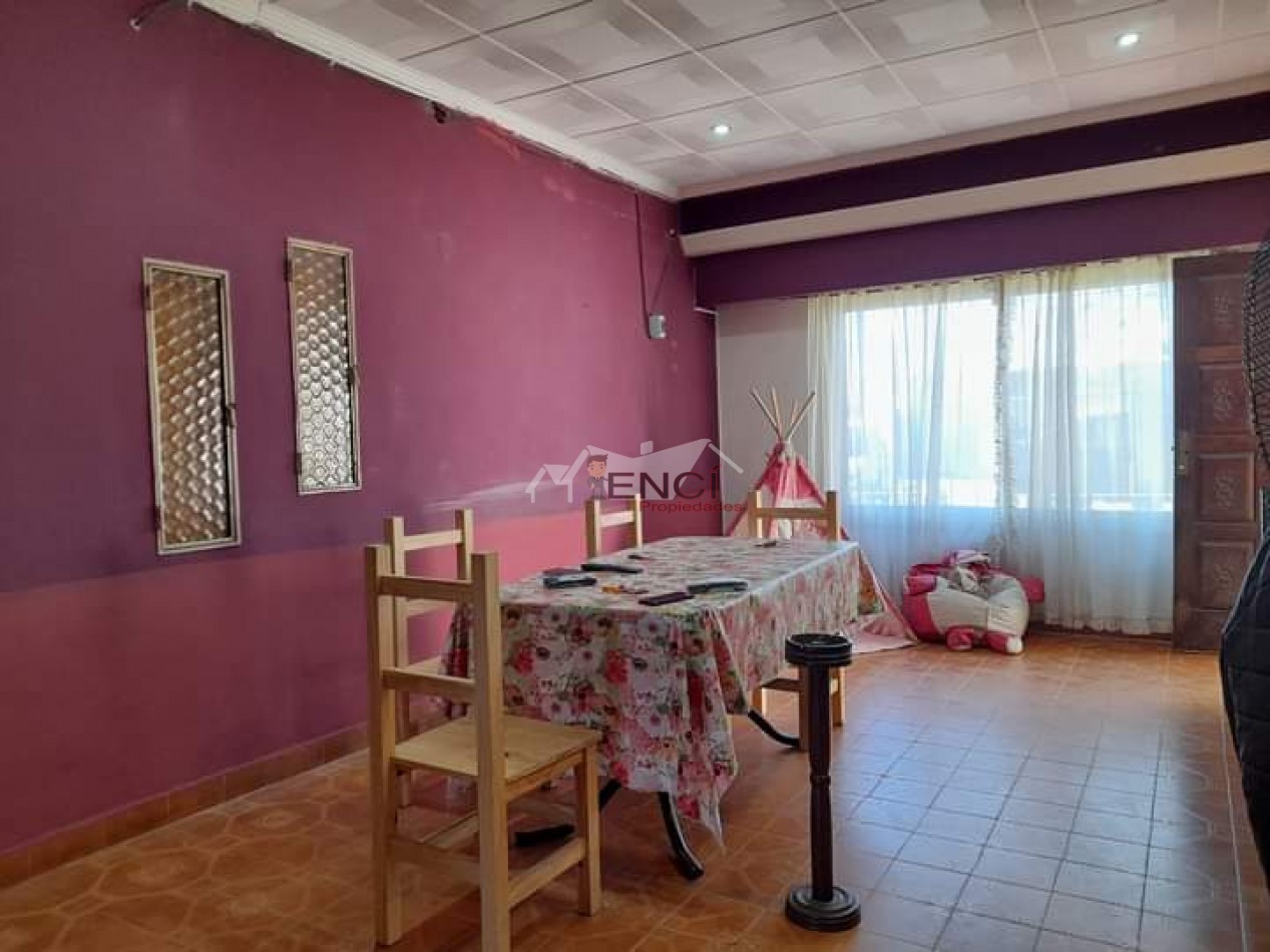 OPORTUNIDAD VENTA CASA 3 AMBIENTES A REFACCIONAR CON DEPARTAMENTO