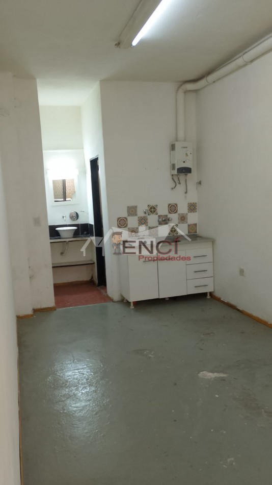ALQUILER PH MONOAMBIENTE CON GARAJE VILLA LUGANO
