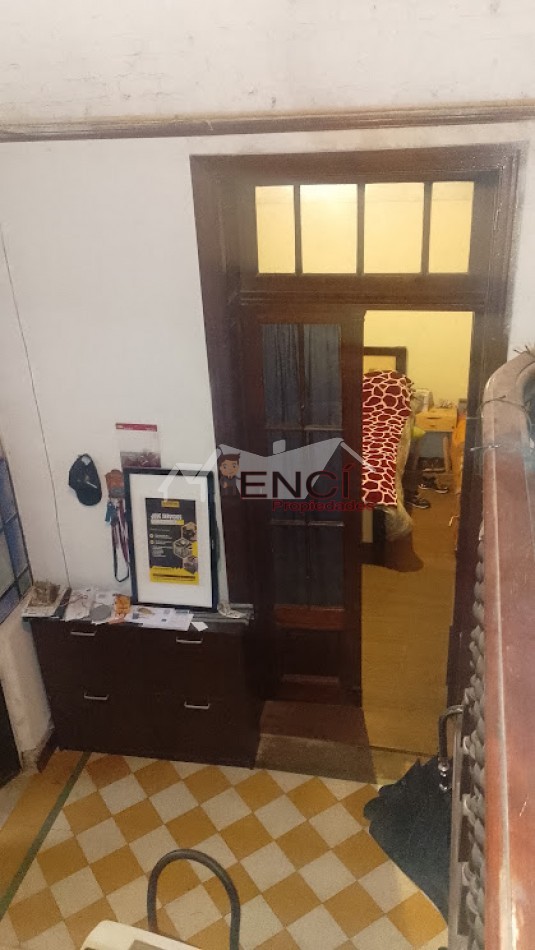 VENTA PH 7 AMBIENTES FLORESTA