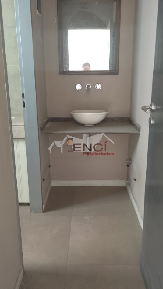 VENTA GALPON VILLA LUGANO