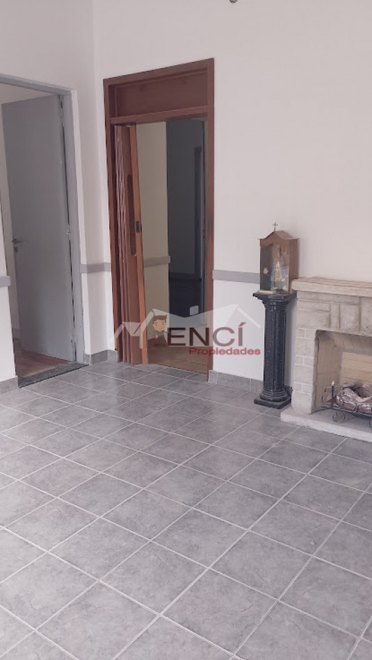 ALQUILER CASA 4 AMBIENTES VILLA LUGANO