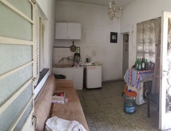 VENTA CASA 3 AMBIENTES Isidro Casanova