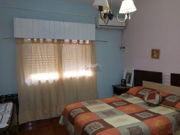 VENTA CASA 3 AMBIENTES Merlo