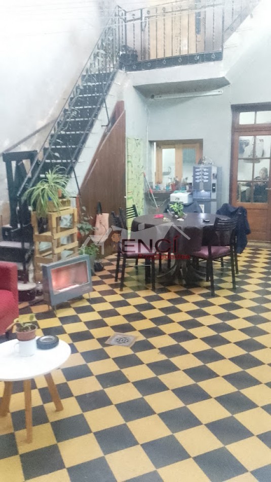 VENTA PH 7 AMBIENTES FLORESTA