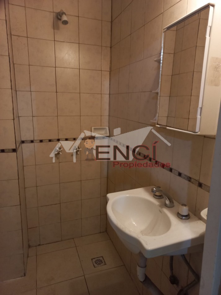 VENTA CASA 5 AMBIENTES CIUDAD EVITA