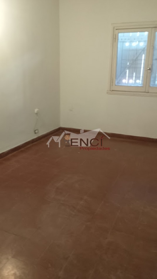 ALQUILER CASA 3 AMBIENTES CIUDAD EVITA