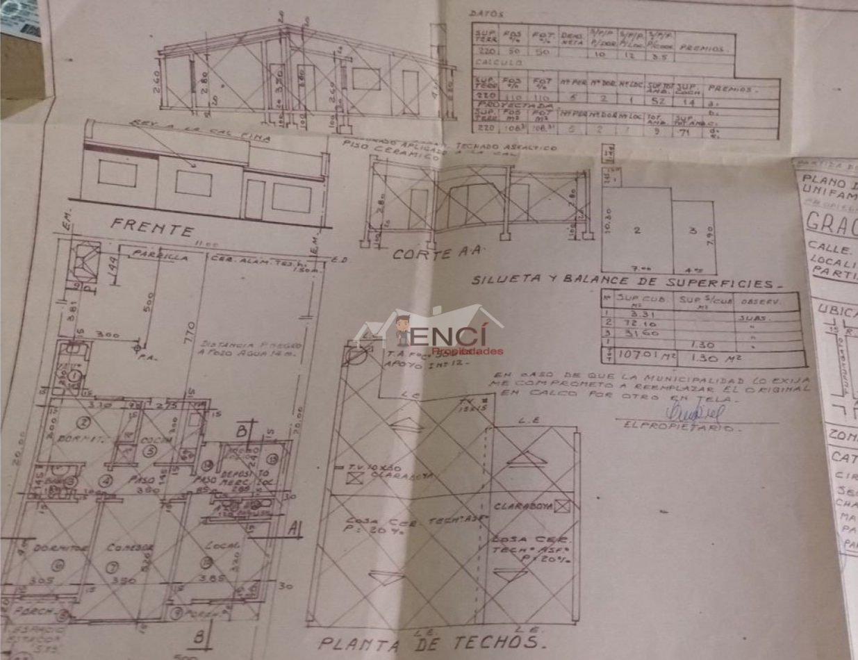 VENTA CASA 3 AMBIENTES A REFACCIONAR CON DEPARTAMENTO