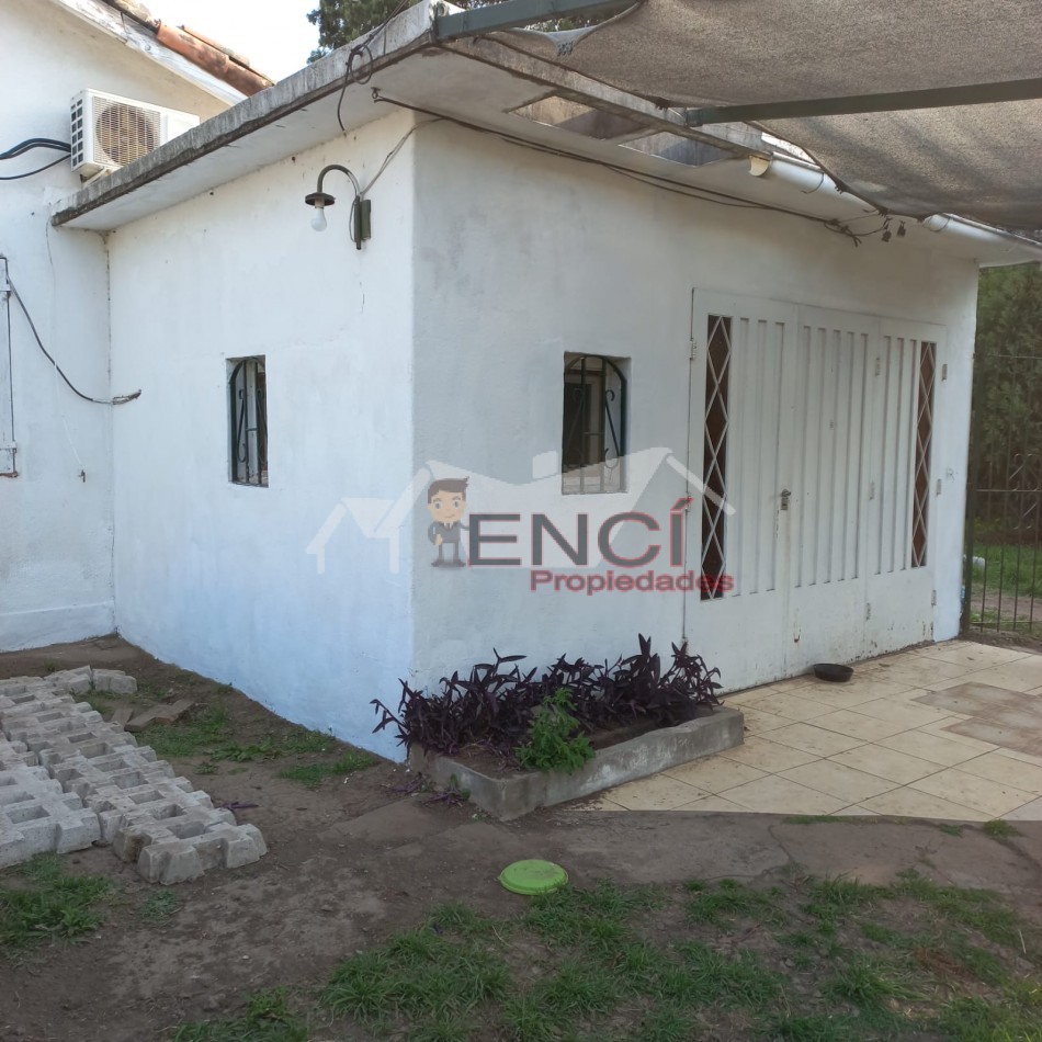 VENTA CASA 5 AMBIENTES CIUDAD EVITA