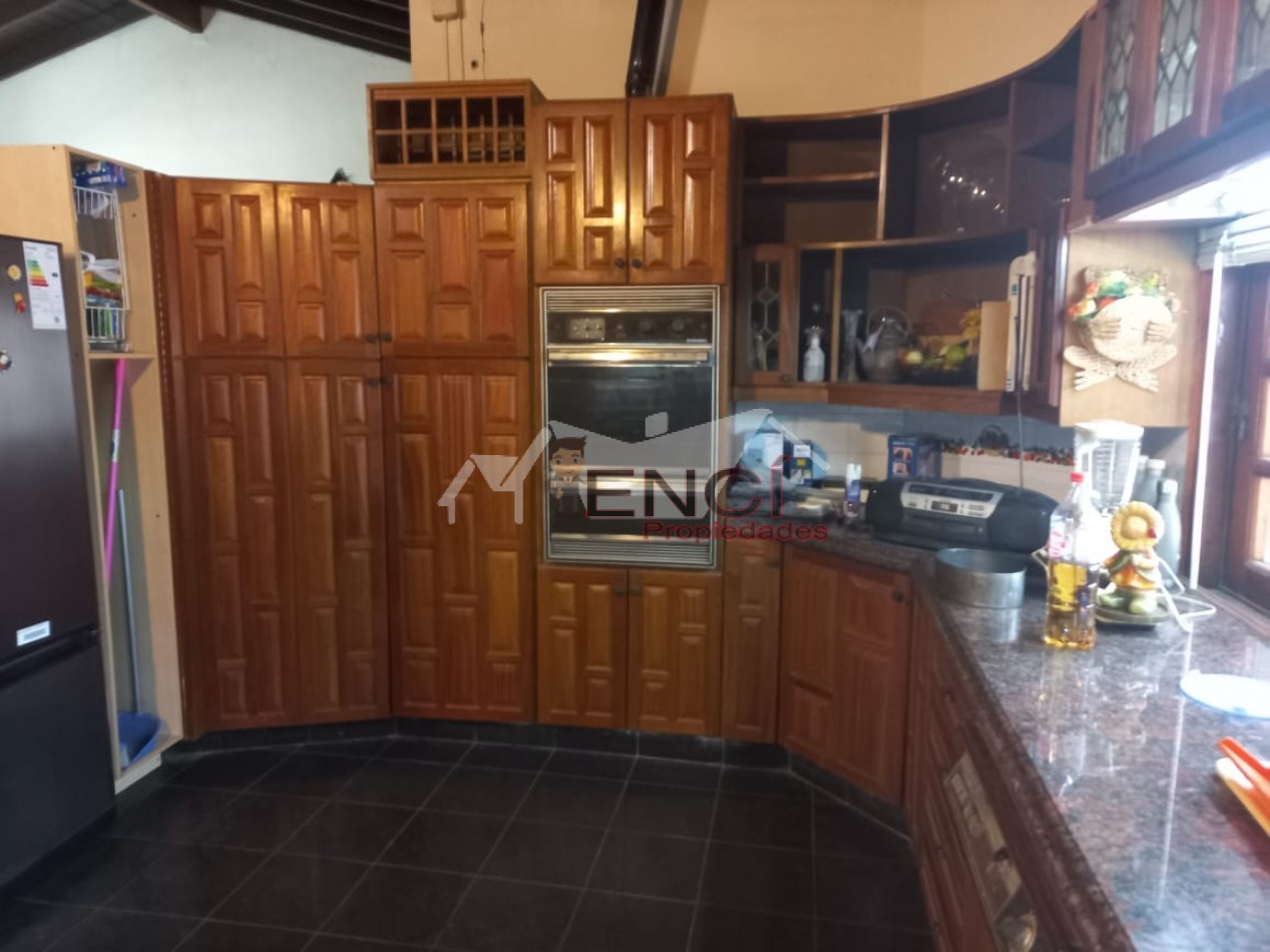 VENTA CASA 5 AMBIENTES CIUDAD EVITA