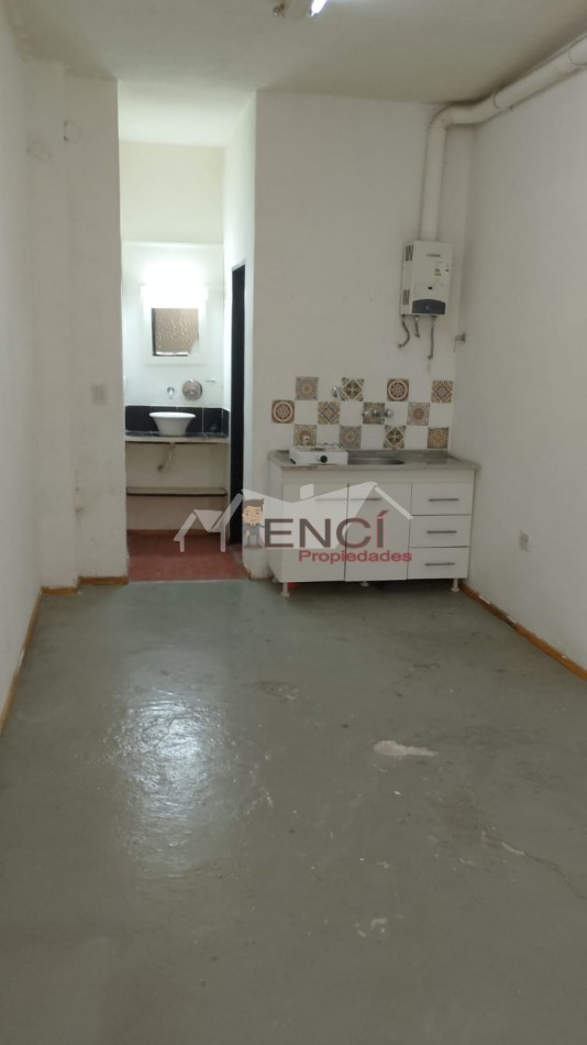 ALQUILER PH MONOAMBIENTE CON GARAJE VILLA LUGANO