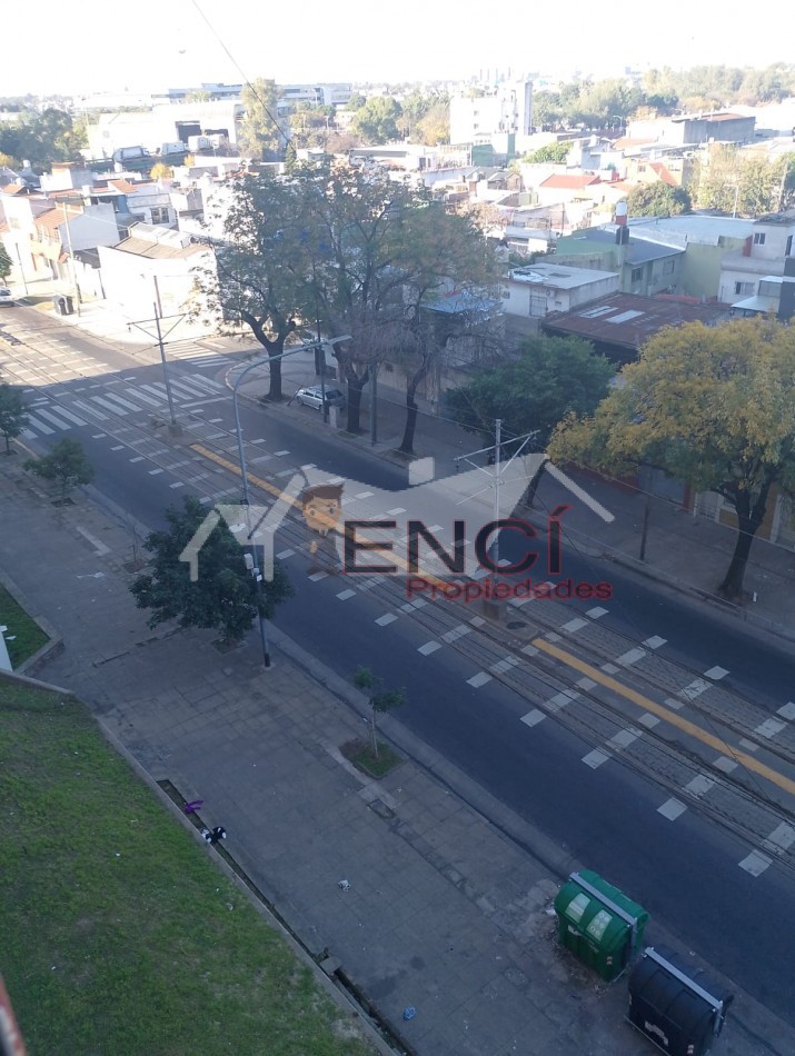 venta departamento 3 ambientes flores