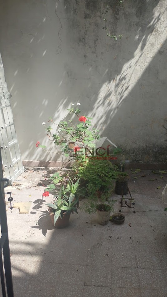 ALQUILER CASA 4 AMBIENTES VILLA LUGANO