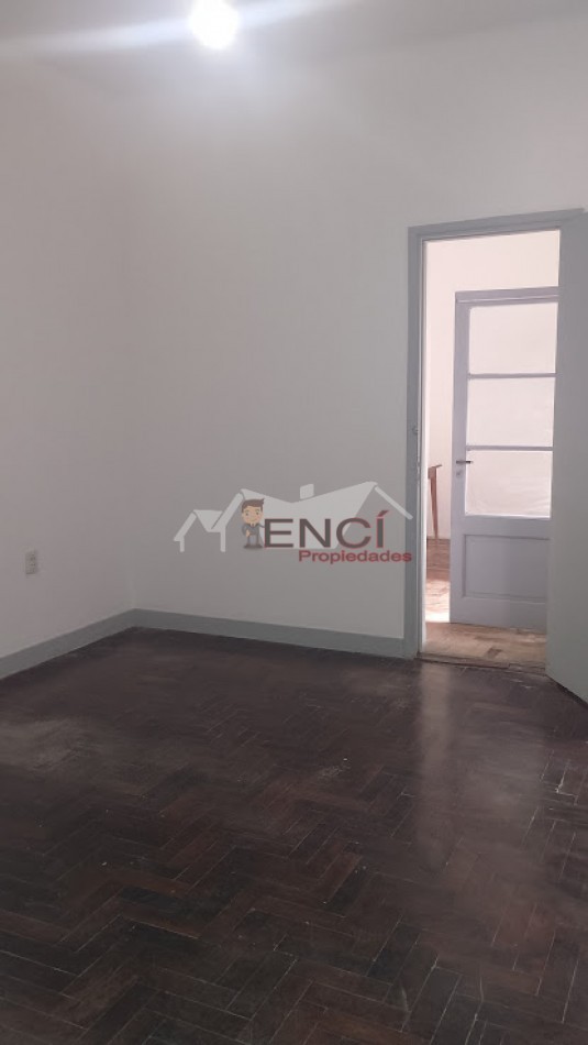 ALQUILER CASA 4 AMBIENTES VILLA LUGANO