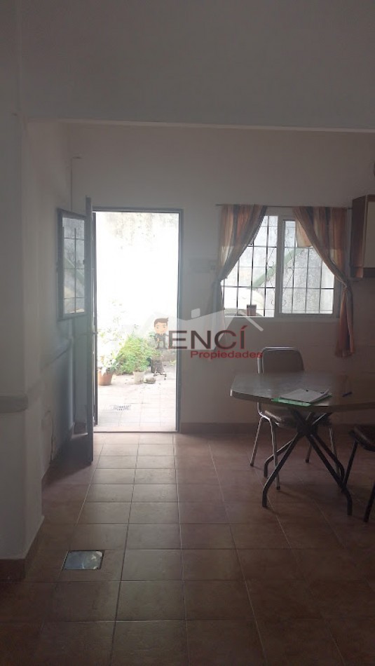 ALQUILER CASA 4 AMBIENTES VILLA LUGANO