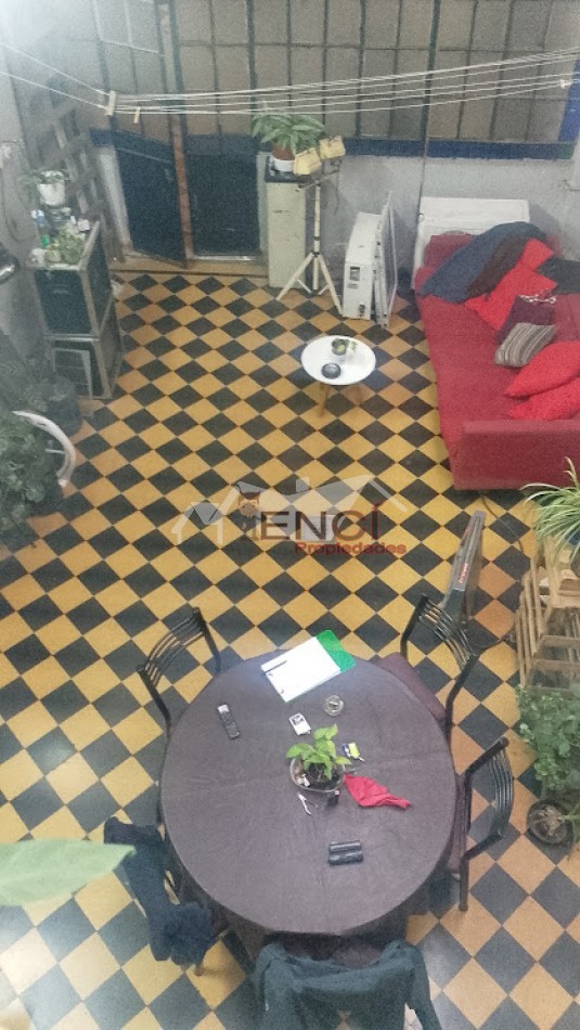 VENTA PH 7 AMBIENTES FLORESTA