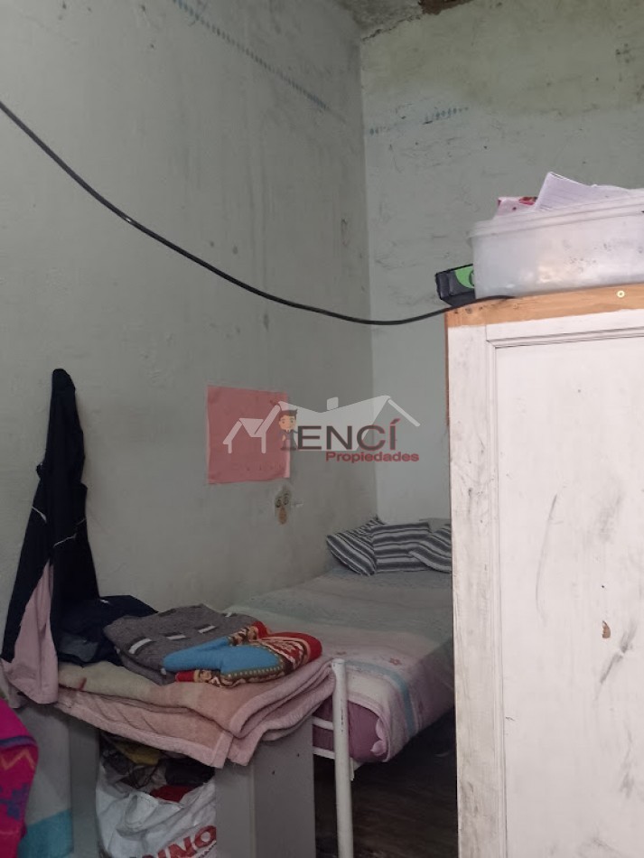 VENTA CASA 4 AMBIENTES FLORES A DEMOLER