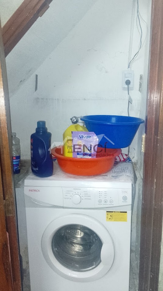 VENTA PH 7 AMBIENTES FLORESTA