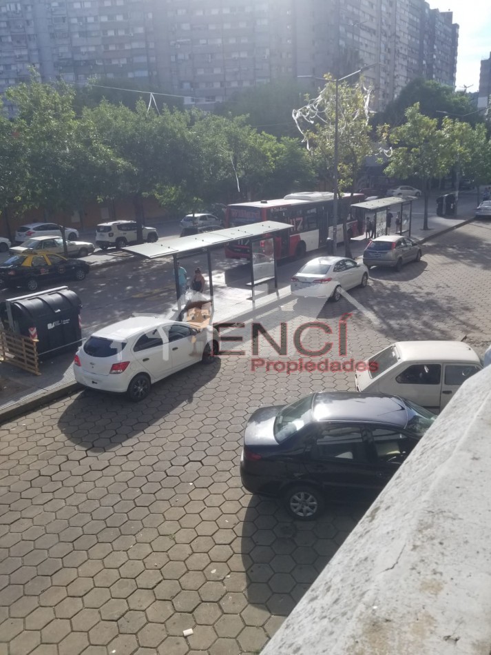 ALQUILER LOCAL COMERCIAL Lugano 1 y 2 C
