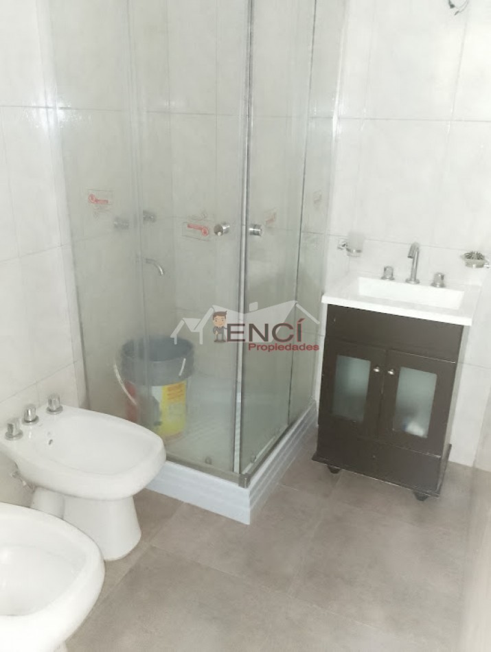 VENTA PH 2 AMBIENTES MORON