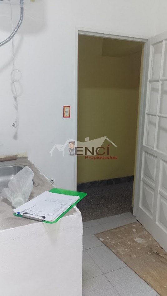 ALQUILER LOCAL COMERCIAL VILLA LUGANO