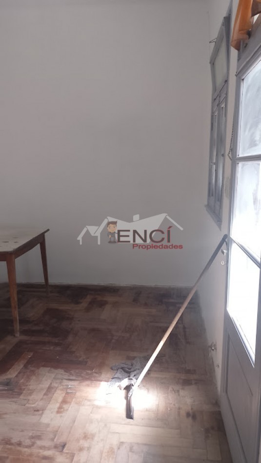 ALQUILER CASA 4 AMBIENTES VILLA LUGANO