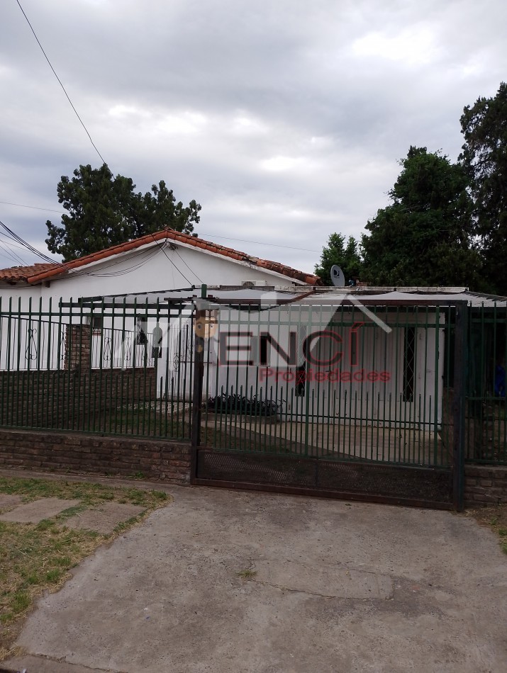 VENTA CASA 5 AMBIENTES CIUDAD EVITA