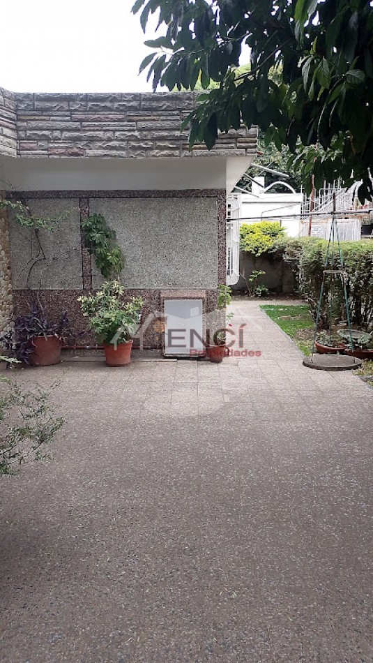 VENTA CASA 3 AMBIENTES VILLA LUGANO