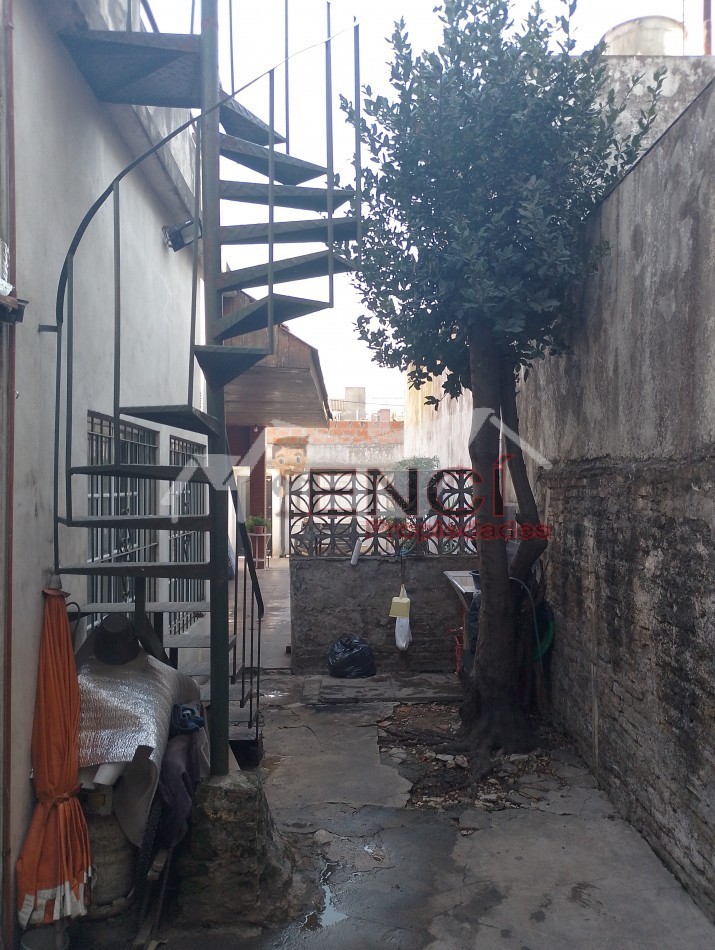 VENTA CASA 3 AMBIENTES VILLA LUGANO