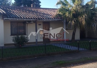 VENTA CASA 4 AMBIENTES CIUDAD EVITA