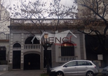 VENTA PH 7 AMBIENTES FLORESTA
